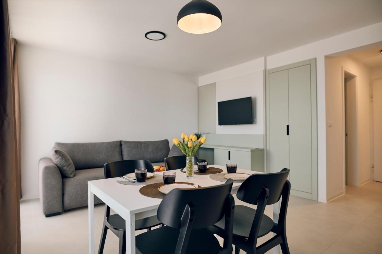 Malinska Green Apartments エクステリア 写真