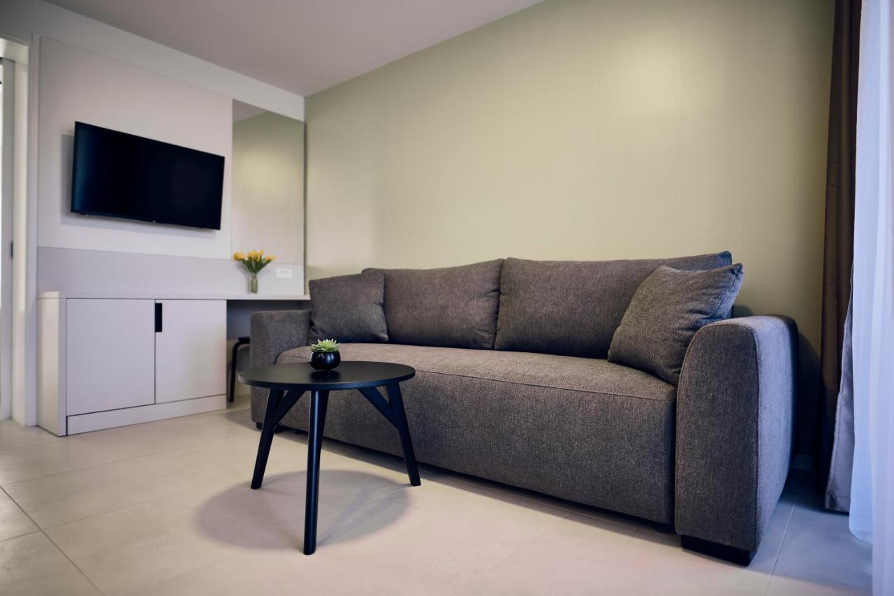 Malinska Green Apartments エクステリア 写真
